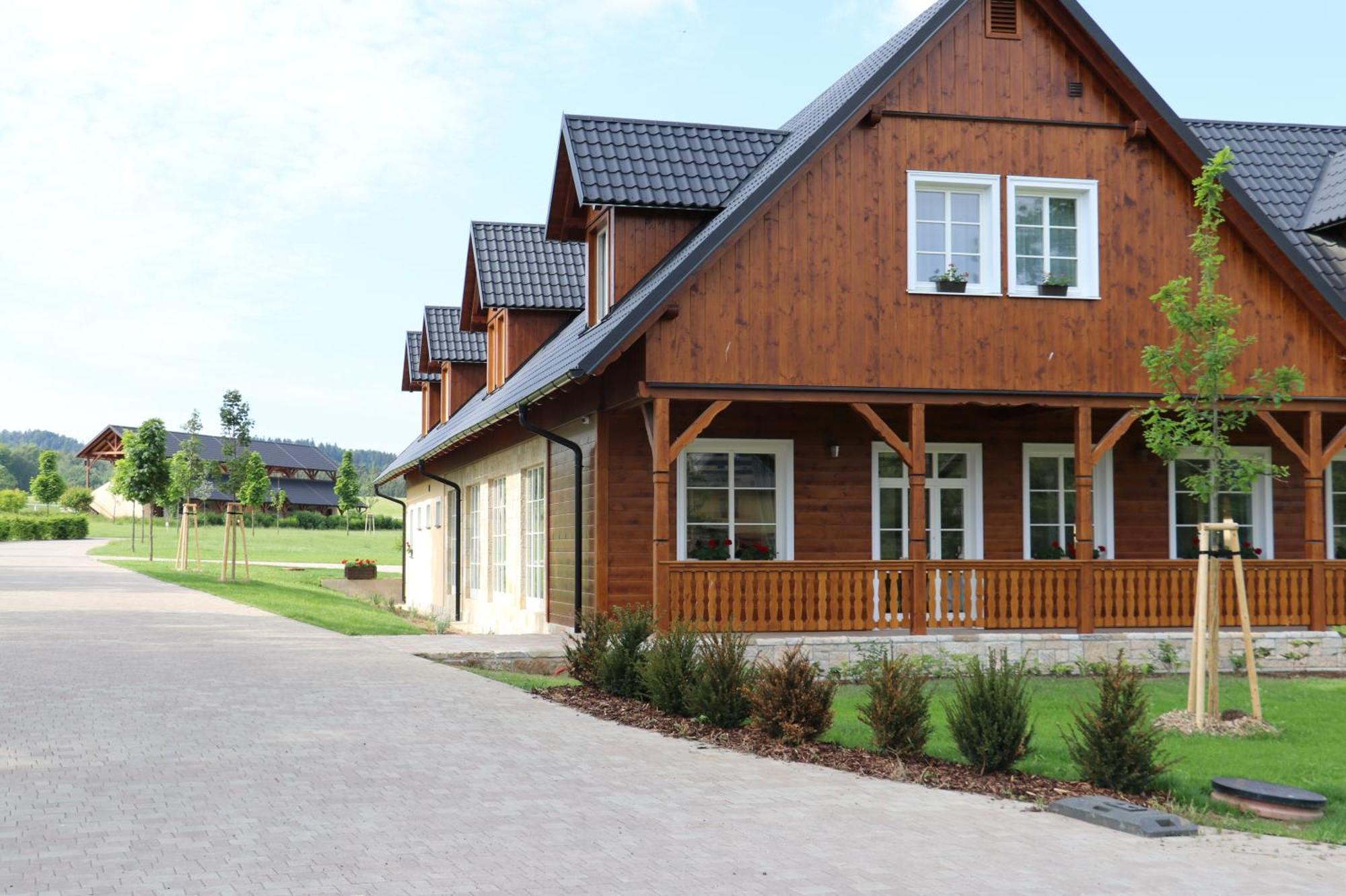 Apartman-Hotel Jitravsky Dvorec Rynoltice Exterior foto